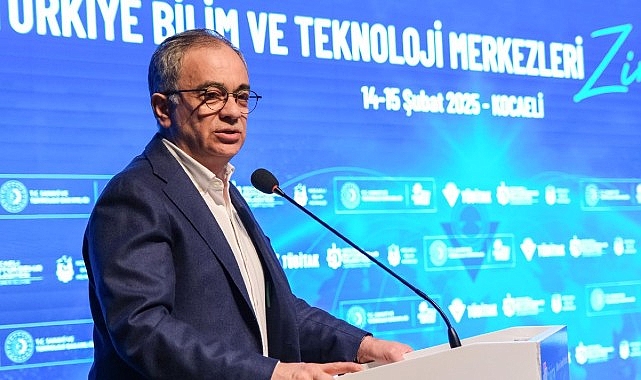 Baraçlı: Bilimi üreten olmalıyız