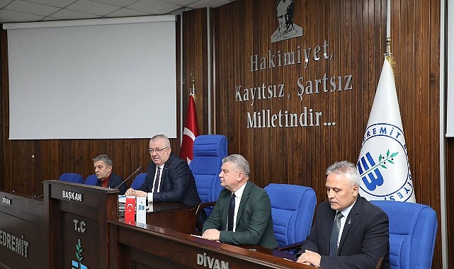 Başkan Ertaş, Muhtarlar ve Meslek odaları ile buluştu