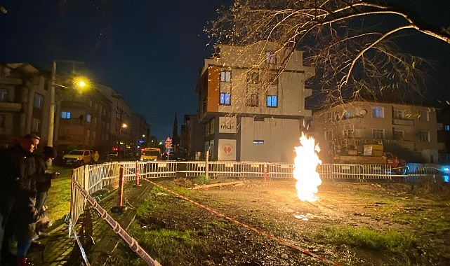 Büyükşehir Belediyesi, Kartepe’deki yangınla ilgili açıklama yaptı;  Tüm tedbirler alındı, hiçbir olumsuz durum yok