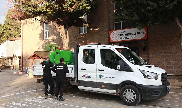 Büyükşehir, yarıyılda 890 okulu ilaçladı