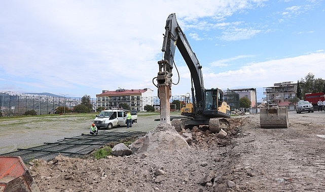 Bayraklı’ya yeni spor tesisi