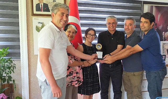 Altınkaya’dan Başkan Topaloğlu’na teşekkür plaketi